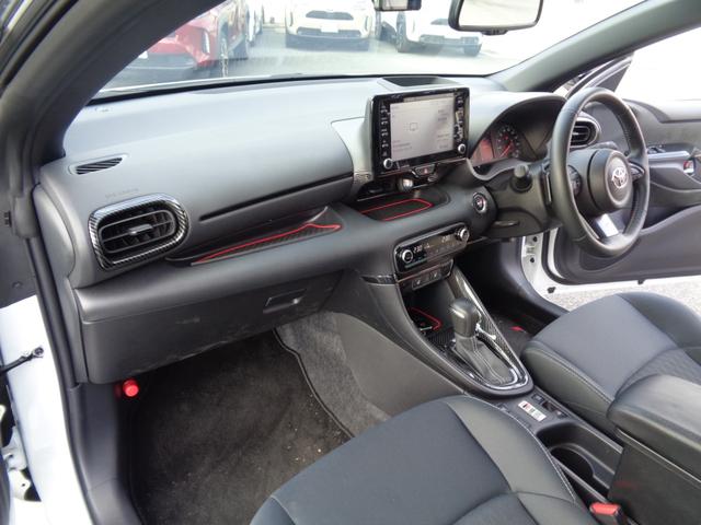 ＧＲヤリス ＲＳ　スマートキー・純正ＤＡ・フルセグ・Ｂカメラ・ＢＴ・アダプティブクルーズ・ＨＵＤ・ＢＳＭ・ＨＫＳマフラー・タナベダウンサス・ルーフスポイラー・シートヒーター・前後ドラレコ・ＥＴＣ・禁煙（23枚目）