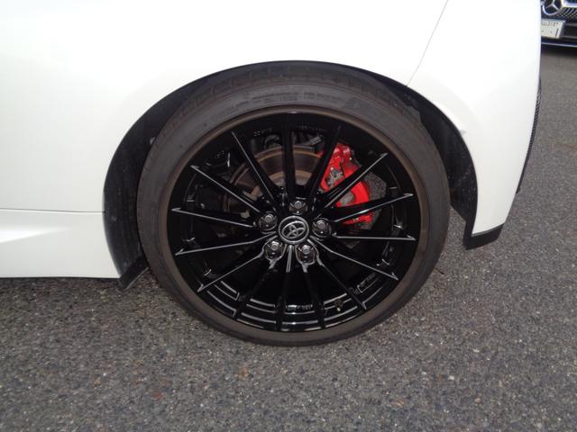 ＧＲヤリス ＲＳ　スマートキー・純正ＤＡ・フルセグ・Ｂカメラ・ＢＴ・アダプティブクルーズ・ＨＵＤ・ＢＳＭ・ＨＫＳマフラー・タナベダウンサス・ルーフスポイラー・シートヒーター・前後ドラレコ・ＥＴＣ・禁煙（42枚目）