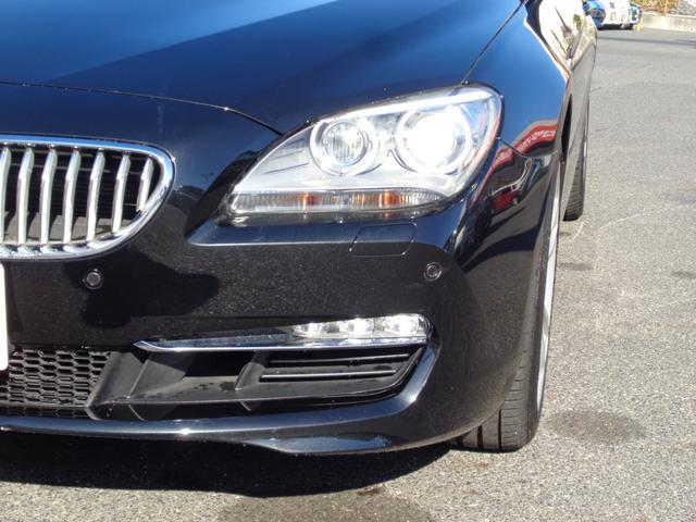 ６シリーズ ６５０ｉカブリオレ　純正ＨＤＤナビ／フルセグ／Ｂｌｕｅｔｏｏｔｈ／エアシート／シートヒーター／パワーシート／ＨＩＤ／ＨＵＤ／ＤＶＤ再生／／バックカメラ／ホワイトレザー（10枚目）