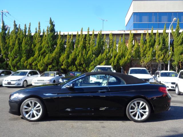 ６シリーズ ６５０ｉカブリオレ　純正ＨＤＤナビ／フルセグ／Ｂｌｕｅｔｏｏｔｈ／エアシート／シートヒーター／パワーシート／ＨＩＤ／ＨＵＤ／ＤＶＤ再生／／バックカメラ／ホワイトレザー（11枚目）