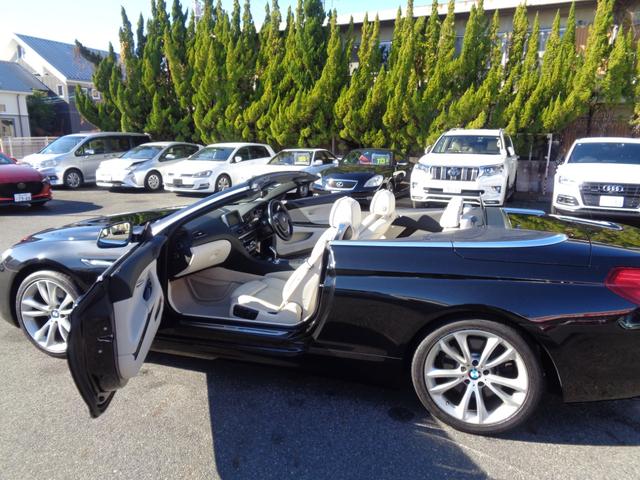 ６シリーズ ６５０ｉカブリオレ　純正ＨＤＤナビ／フルセグ／Ｂｌｕｅｔｏｏｔｈ／エアシート／シートヒーター／パワーシート／ＨＩＤ／ＨＵＤ／ＤＶＤ再生／／バックカメラ／ホワイトレザー（21枚目）