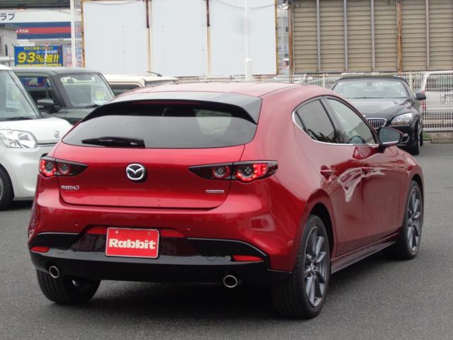 ＭＡＺＤＡ３ファストバック １５Ｓツーリング　８．８インチナビ／フルセグ／ＤＶＤ再生／Ｂｌｕｅｔｏｏｔｈ／パノラミックビューカメラ／ＥＴＣ／ＢＳＭ／ＨＵＤ／オートライト／オートハイビーム（9枚目）