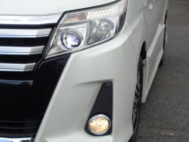 ノア Ｓｉ　９ｉｎナビ／フルセグ／１１型フリップダウンモニター／７人乗り／Ｂｌｕｅｔｏｏｔｈ／バックカメラ／ＤＶＤ再生／両側パワースライドドア／ドラレコ（10枚目）