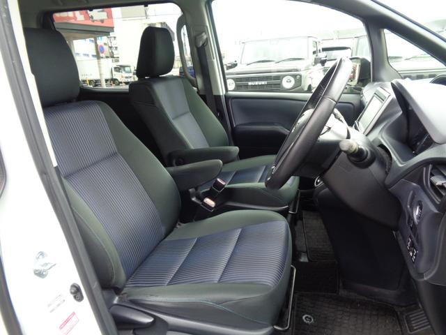 ノア Ｓｉ　９ｉｎナビ／フルセグ／１１型フリップダウンモニター／７人乗り／Ｂｌｕｅｔｏｏｔｈ／バックカメラ／ＤＶＤ再生／両側パワースライドドア／ドラレコ（22枚目）