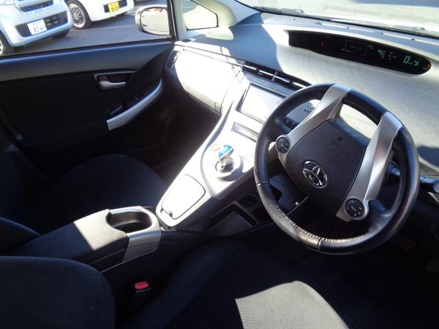 プリウス Ｓ　／スマートキー／プッシュスタート／純正ナビ／フルセグ／バックカメラ／ＨＩＤヘッドライト／ＥＴＣ／ドラレコ前後／ユーザー買取／禁煙車（22枚目）