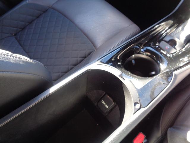 Ｃ－ＨＲ Ｇ　／スマートキー／モデリスタエアロ／純正ナビ／フルセグ／バックカメラ／Ｂｌｕｅｔｏｏｔｈ／アダプティブクルーズ／衝突軽減／レーンアシスト／社外マフラー／ユーザー買取／禁煙車／ワンオーナー（34枚目）