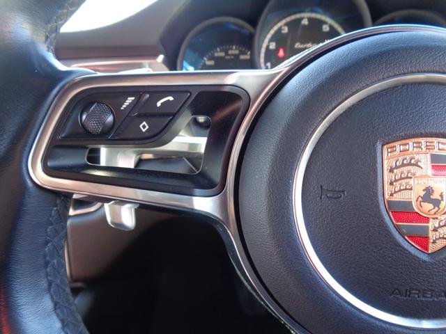 マカン マカン　ターボ　エントリー＆ドライブ・スポーツクロノ・アルカンターラルーフ・ＰＡＳＭ・純ＨＤＤナビＴＶ・Ｓ，Ｂカメラ・ＢＴ・赤革・Ｐシート・シートヒーター・ＢＯＳＥ・Ｐバックドア・前後ドラレコ・ＥＴＣ（31枚目）