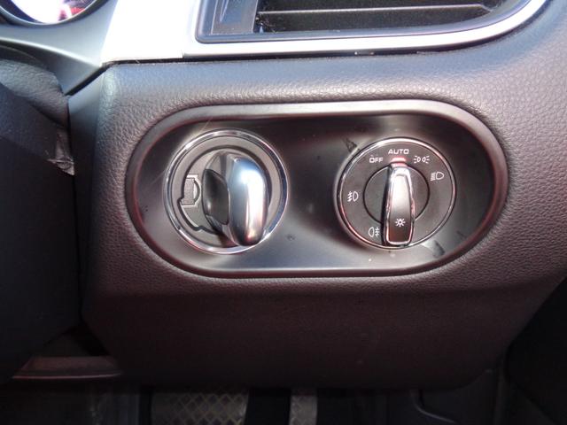 マカン マカン　ターボ　エントリー＆ドライブ・スポーツクロノ・アルカンターラルーフ・ＰＡＳＭ・純ＨＤＤナビＴＶ・Ｓ，Ｂカメラ・ＢＴ・赤革・Ｐシート・シートヒーター・ＢＯＳＥ・Ｐバックドア・前後ドラレコ・ＥＴＣ（39枚目）