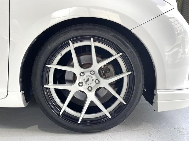 シエナ XLE 新車並行輸入車/実走行/BC Forged 鍛造ホイール/BC RACING 車高調/デジタルインナーミラー/ディスプレイオーディオ/FRエアロ/サンルーフ/レザーシート/電動格納ミラー/キーレス(9枚目)