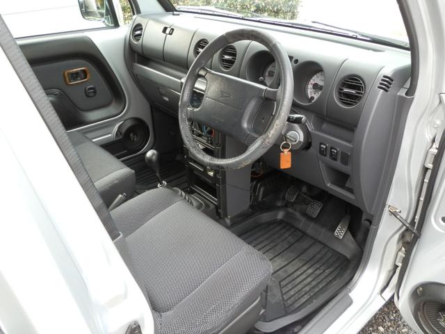 ネイキッド ターボＧ　５速マニュアル　ナビ　Ｂｌｕｅｔｏｏｔｈ　ドライブレコーダー　タイミングベルト交換済み　キーレス　電動格納ミラー　純正アルミホイール（21枚目）