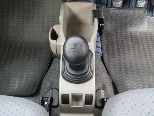 アルト ＶＰ　走行４．６万ｋｍ　５速マニュアル　ＥＴＣ　ドライブレコーダー　禁煙車　キーレス　４ナンバー　アルミホイール（12枚目）