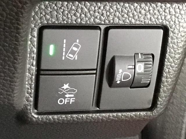 N-BOXカスタム Lターボ LED・フルセグ・メモリナビ・バックカメラ・純正AW・シートヒーター・ETC 地デジチューナー 衝突軽減ブレーキサポート LEDヘッドライ ターボエンジン PS カーテンエアバック エアバック USB(7枚目)