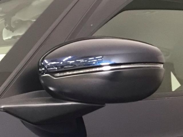 フィット ｅ：ＨＥＶホーム　レンタＵＰ・ＬＥＤ・フルセグ・メモリナビ・バックカメラ・ホンダＣＯＮＮＥＣＴ　前後誤発進抑制機能　クリソナ　助手席エアバッグ　運転席エアバッグ　ＬＥＤライト　ＵＳＢ接続　ＡＢＳ　サイドエアバッグ（22枚目）