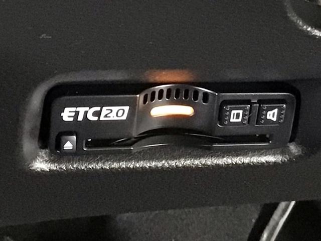 フィット ｅ：ＨＥＶホーム　レンタＵＰ・ＬＥＤ・フルセグ・メモリナビ・バックカメラ・ホンダＣＯＮＮＥＣＴ　前後誤発進抑制機能　クリソナ　助手席エアバッグ　運転席エアバッグ　ＬＥＤライト　ＵＳＢ接続　ＡＢＳ　サイドエアバッグ（31枚目）