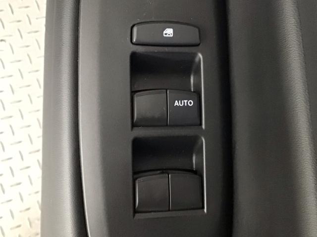 フィット ｅ：ＨＥＶホーム　レンタＵＰ・ＬＥＤ・フルセグ・メモリナビ・バックカメラ・ホンダＣＯＮＮＥＣＴ　前後誤発進抑制機能　クリソナ　助手席エアバッグ　運転席エアバッグ　ＬＥＤライト　ＵＳＢ接続　ＡＢＳ　サイドエアバッグ（40枚目）