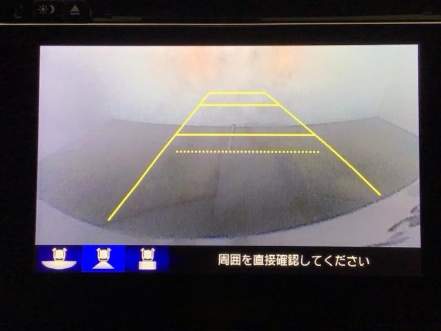 フィットハイブリッド Ｓパッケージ　ＬＥＤ・フルセグ・メモリナビ・ＤＶＤ・バックカメラ・純正ＡＷ・ＥＴＣ　サイドエアバック　リアカメラ　ＵＳＢ　ＶＳＡ　クルコン　地デジＴＶ　イモビライザー　パワーウィンドウ　スマキー　ＤＶＤ再生　ＡＡＣ（7枚目）