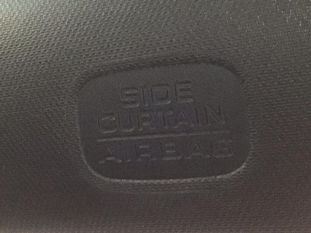 フィットハイブリッド Ｓパッケージ　ＬＥＤ・フルセグ・メモリナビ・ＤＶＤ・バックカメラ・純正ＡＷ・ＥＴＣ　サイドエアバック　リアカメラ　ＵＳＢ　ＶＳＡ　クルコン　地デジＴＶ　イモビライザー　パワーウィンドウ　スマキー　ＤＶＤ再生　ＡＡＣ（41枚目）