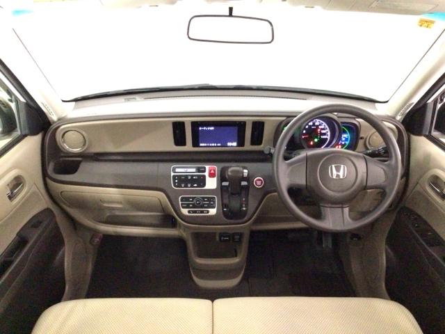 Ｎ－ＯＮＥ Ｇ・Ｌパッケージ　ＨＩＤ・スマートフォン連携ディスプレイオーディオ・バックカメラ・ＥＣＯスイッチ　ベンチＳ　ＥＴＣ付き　フルオートエアコン　パワーウィンドウ　助手席エアバック　ＵＳＢ　ＥＳＣ　運転席エアバッグ　ＡＢＳ（16枚目）