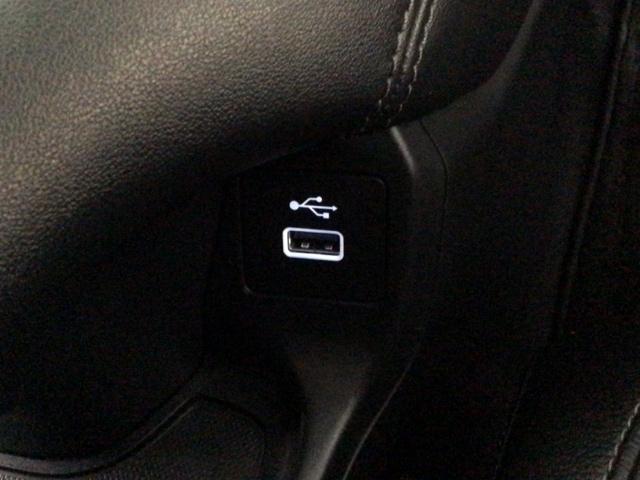 ZR-V e:HEVZ LED・フルセグ・メモリナビ・バックカメラ・社外AW・ホンダCONNECT Pセンサー レザー Bカメラ サイドエアバック パワ-シ-ト ナビTV LEDヘッドライト USB接続 地デジ Sヒーター(22枚目)