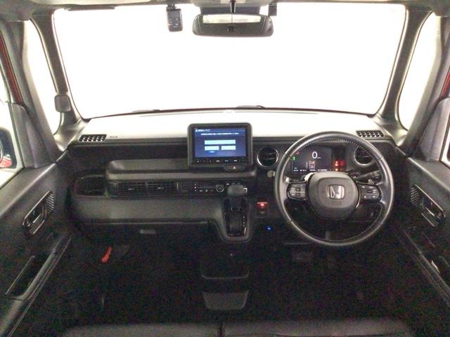 Ｎ－ＢＯＸカスタム ターボコーディネートスタイル　デモカーＵＰ・ＬＥＤ・ホンダＣＯＮＮＥＣＴ・メモリナビ・バックカメラ・ＥＴＣ　両側電動ドア　Ｒカメラ　クルコン　スマートキ－　パワーステアリング　ＶＳＡ　セキュリティ　エアコン　ＬＥＤライト　ＵＳＢ（4枚目）