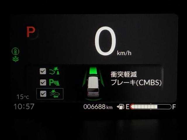 Ｎ－ＢＯＸカスタム ターボコーディネートスタイル　デモカーＵＰ・ＬＥＤ・ホンダＣＯＮＮＥＣＴ・メモリナビ・バックカメラ・ＥＴＣ　両側電動ドア　Ｒカメラ　クルコン　スマートキ－　パワーステアリング　ＶＳＡ　セキュリティ　エアコン　ＬＥＤライト　ＵＳＢ（10枚目）