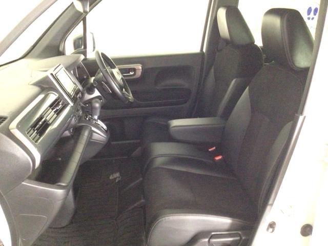 Ｎ－ＷＧＮカスタム Ｌ・ターボホンダセンシング　ＬＥＤ・フルセグ・メモリナビ・バックカメラ・シートヒーター・ＵＳＢポート・ＥＴＣ　ブレーキサポート　盗難警報装置　横滑り防止機能　サイドエアバック　クルーズＣ　クリアランスソナ　ＬＥＤヘッド　タ－ボ（32枚目）