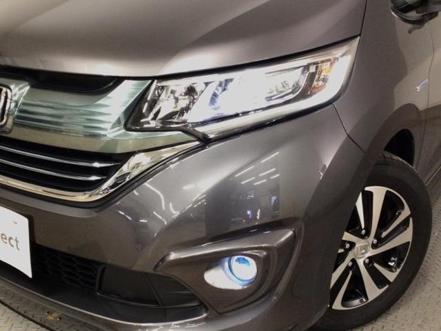 フリードハイブリッド ハイブリッド・ＥＸ　ＬＥＤ・フルセグ・メモリナビ・バックカメラ・純正ＡＷ・シートヒーター・ＥＴＣ　地デジフルセグＴＶ　シ－トヒ－タ－　リヤカメラ　ＬＥＤライト　フルオートエアコン　ＡＢＳ　ＤＶＤ再生可　ウォークスルー（45枚目）