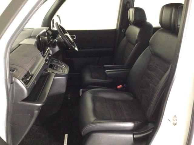 ステップワゴン ｅ：ＨＥＶスパーダプレミアムライン　ＬＥＤ・フルセグ・メモリナビ・バックカメラ・純正ＡＷ・ホンダＣＯＮＮＥＣＴ　マルチカメラ　Ｐテールゲート　Ｗエアコン　両側自動ドア　Ｆセグ　ＵＳＢ接続　クリアランスソナ　助手席エアバッグ　スマートＫ（39枚目）