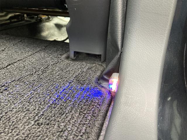 X バックカメラ ナビ オートライト HID Bluetooth ミュージックプレイヤー接続可 USB CD スマートキー アイドリングストップ 電動格納ミラー シートヒーター ベンチシート CVT(25枚目)