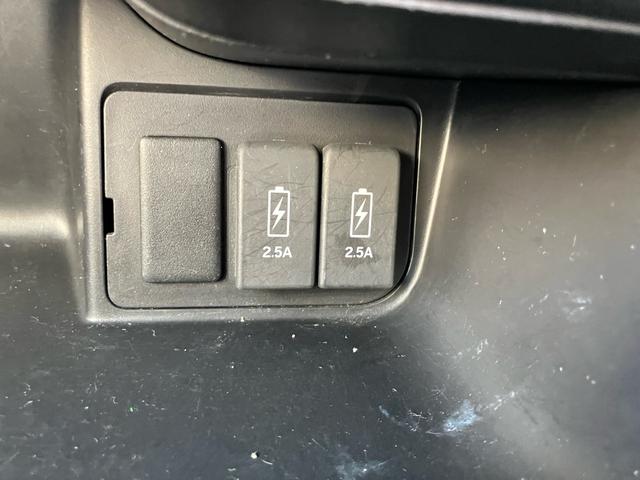 N-BOXカスタム G・Lホンダセンシング ナビTV バックカメラ Bluetooth接続 ドライブレコーダー 衝突被害軽減システム アイドリングストップ クルーズコントロール 横滑り防止装置 盗難防止装置 ベンチシート アルミホイール ETC(17枚目)