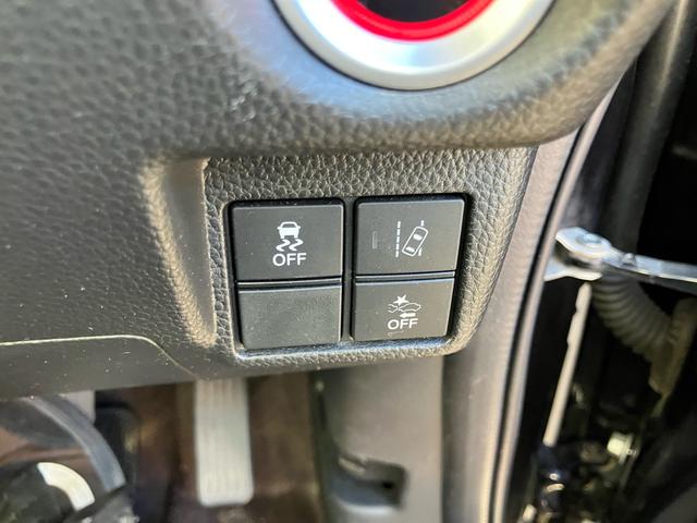 N-BOXカスタム G・Lホンダセンシング ナビTV バックカメラ Bluetooth接続 ドライブレコーダー 衝突被害軽減システム アイドリングストップ クルーズコントロール 横滑り防止装置 盗難防止装置 ベンチシート アルミホイール ETC(19枚目)