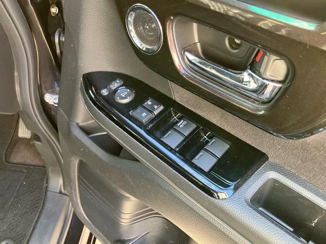 N-BOXカスタム G・Lホンダセンシング ナビTV バックカメラ Bluetooth接続 ドライブレコーダー 衝突被害軽減システム アイドリングストップ クルーズコントロール 横滑り防止装置 盗難防止装置 ベンチシート アルミホイール ETC(24枚目)