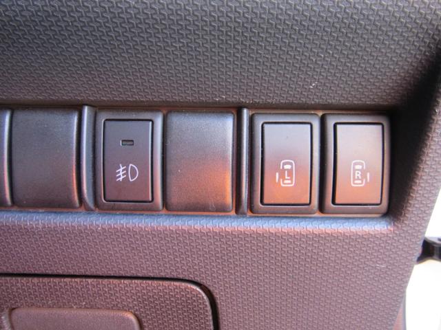 ソリオ S 4WD/社外SDナビ/Bluetooth/地デジTV/バックカメラ/ETC/ドラレコ/両側パワースライドドア/HID/スマートキー/シートヒーター/オートライト/修復歴無(28枚目)