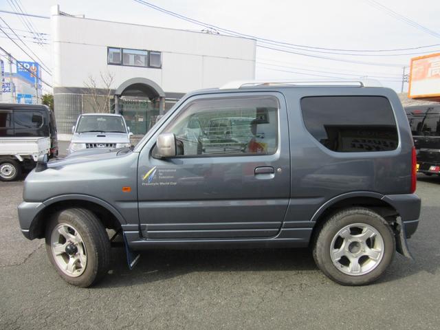 ジムニー ＦＩＳフリースタイルワールドカップリミテッド　切替４ＷＤ／ターボ／社外ＳＤナビ／地デジＴＶ／キーレス／背面ハードカバー／シートヒーター／ウインカー付きドアミラー／修復歴無（3枚目）