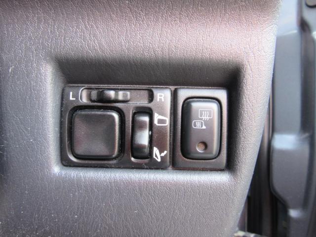 ジムニー ＦＩＳフリースタイルワールドカップリミテッド　切替４ＷＤ／ターボ／社外ＳＤナビ／地デジＴＶ／キーレス／背面ハードカバー／シートヒーター／ウインカー付きドアミラー／修復歴無（25枚目）