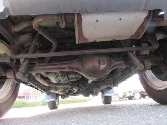 ジムニー ＦＩＳフリースタイルワールドカップリミテッド　切替４ＷＤ／ターボ／社外ＳＤナビ／地デジＴＶ／キーレス／背面ハードカバー／シートヒーター／ウインカー付きドアミラー／修復歴無（31枚目）