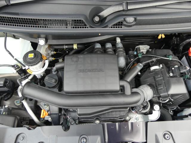 クリーニング済みでキレイなエンジンルームが快適なカーライフをお約束します