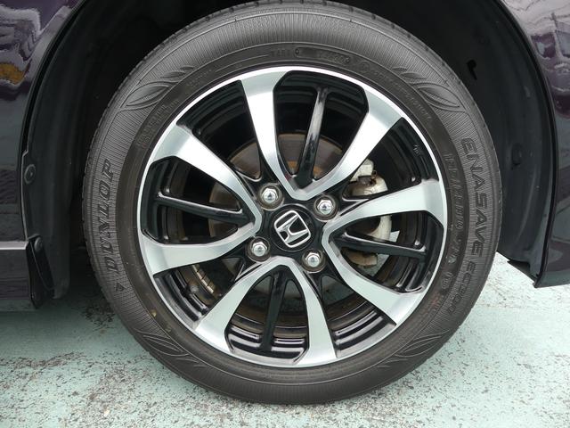 純正アルミホイル装着車です.タイヤは新品へ交換いたします。