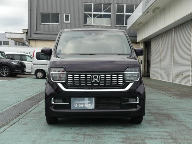 LEDヘッドライト装着車なので夜間走行も明るく照らして 安全な走行をサポートいたします