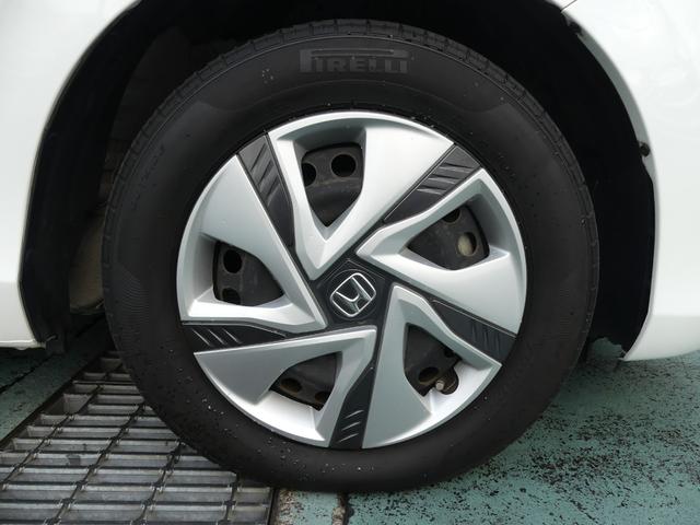 フリードハイブリッド ハイブリッド・Ｇホンダセンシング　ｃａｒｒｏｚｚｅｒｉａナビ、社外ドライブレコーダー前、ナビスペシャルパッケージ、ＥＴＣ、ＬＥＤヘッドライト＋アクティブコーナリングライト、オートリトラミラー、Ｃパッケージ、コンフォートビューパッケージ（13枚目）