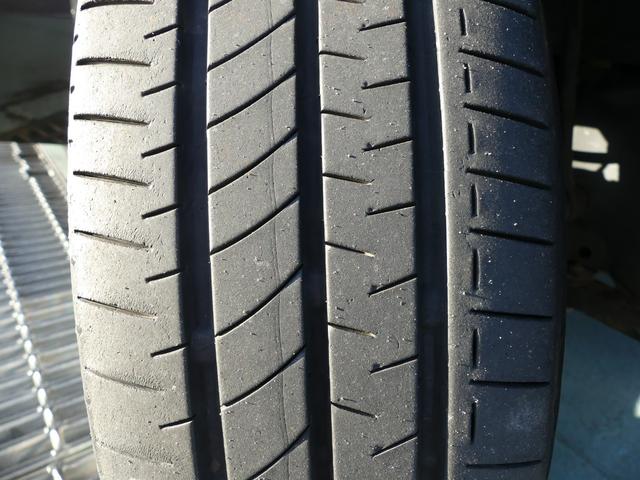 Ｎ－ＢＯＸカスタム Ｇ・Ｌターボホンダセンシング　ＶＸＵ－１８５ＮＢｉ、ナビスペシャルパッケージ、ＥＴＣ、オートリトラミラー、アレルクリーンプラスシート、リア両側パワースライドドア、サイドエアバック・サイドカーテンエアバック、１５インチアルミホイール（12枚目）