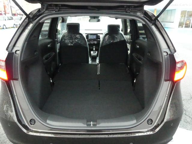 �ȒP�Ɏ��[�o����㕔���ȁB�L��ȋ�Ԃ��o�����܂��B�V�[�g�A�����W�����ʂȓ_�������ł��B���W���[�p�i�������Ղ�Ɛςݍ��߁A�x���̉߂������̊y���݂��g���Ă���܂��B