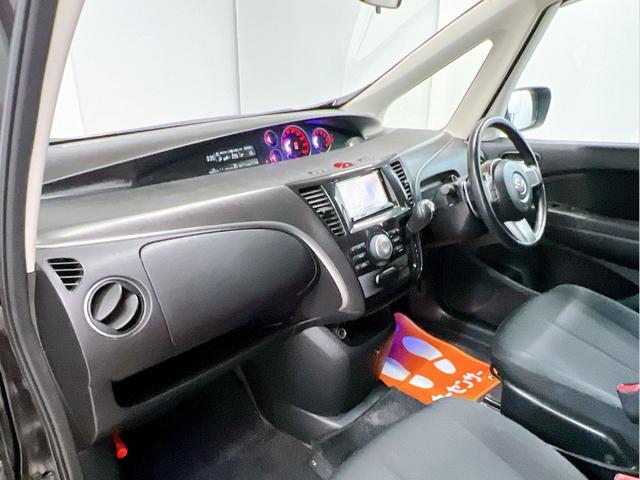 ビアンテ グランツ－スカイアクティブ　後席モニター　ナビ　フルセグ　Ｂｌｕｅｔｏｏｔｈ　両側パワードア　３列シート　ＨＩＤ　オートライト　ＥＴＣ　スマートキー　電格ミラー　オートワイパー　アイドリングストップ　パドルシフト　ウォークスルー（64枚目）