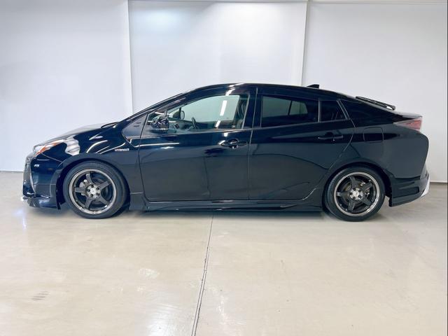 プリウス Aツーリングセレクション モデリスタフルエアロ 17インチアルミ ナビ フルセグ Bluetooth バックカメラ ドライブレコーダー プリクラッシュセーフティ レーンディパーチャーアラート クルーズコントロール シートヒータ(6枚目)