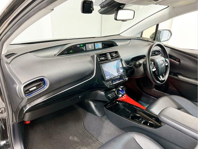 プリウス Aツーリングセレクション モデリスタフルエアロ 17インチアルミ ナビ フルセグ Bluetooth バックカメラ ドライブレコーダー プリクラッシュセーフティ レーンディパーチャーアラート クルーズコントロール シートヒータ(63枚目)