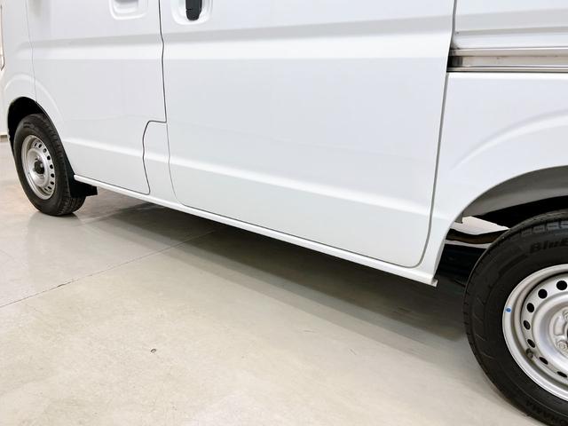 エブリイ PA ハイルーフ 4WD 両側スライドドア ドライブレコーダー ナビ フルセグ Bluetooth オートライト ETC 横滑り防止装置 衝突安全ボディ 5速MT 頸部衝撃緩和ヘッドレスト ワンオーナー(37枚目)