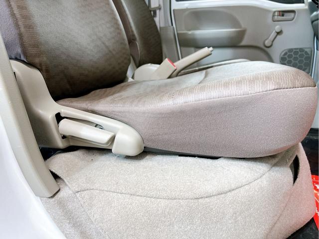 エブリイ PA ハイルーフ 4WD 両側スライドドア ドライブレコーダー ナビ フルセグ Bluetooth オートライト ETC 横滑り防止装置 衝突安全ボディ 5速MT 頸部衝撃緩和ヘッドレスト ワンオーナー(49枚目)