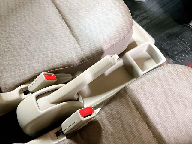 エブリイ PA ハイルーフ 4WD 両側スライドドア ドライブレコーダー ナビ フルセグ Bluetooth オートライト ETC 横滑り防止装置 衝突安全ボディ 5速MT 頸部衝撃緩和ヘッドレスト ワンオーナー(62枚目)