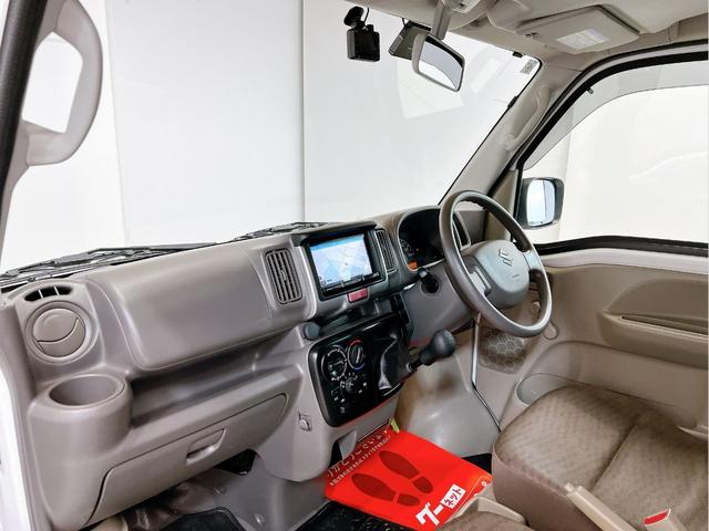 エブリイ PA ハイルーフ 4WD 両側スライドドア ドライブレコーダー ナビ フルセグ Bluetooth オートライト ETC 横滑り防止装置 衝突安全ボディ 5速MT 頸部衝撃緩和ヘッドレスト ワンオーナー(65枚目)