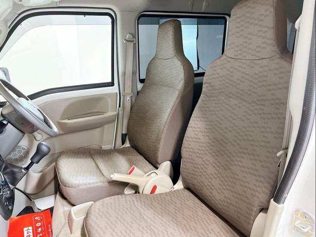 エブリイ PA ハイルーフ 4WD 両側スライドドア ドライブレコーダー ナビ フルセグ Bluetooth オートライト ETC 横滑り防止装置 衝突安全ボディ 5速MT 頸部衝撃緩和ヘッドレスト ワンオーナー(67枚目)